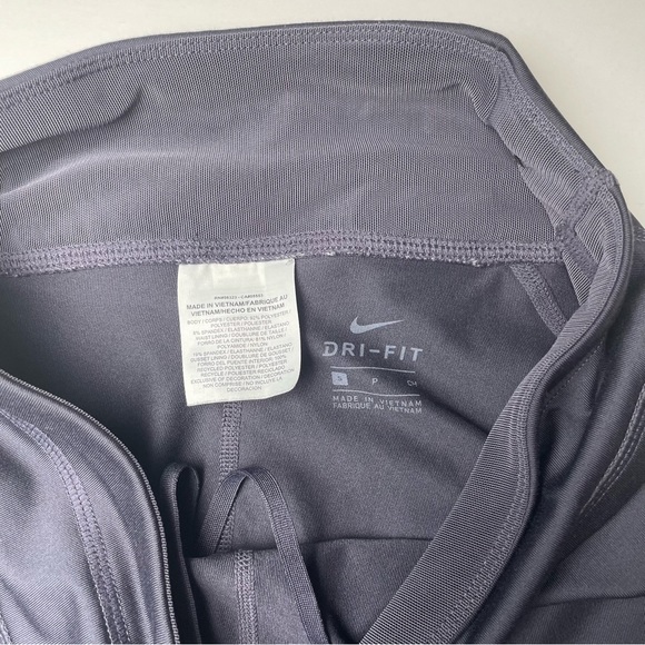 Nike Dri Fit Leggings With Gold Lettering - Picture 4 of 6